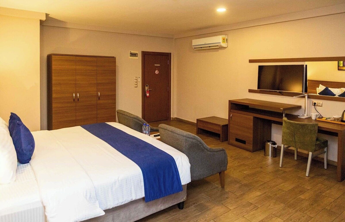 Ah Hotel and Conferences 4