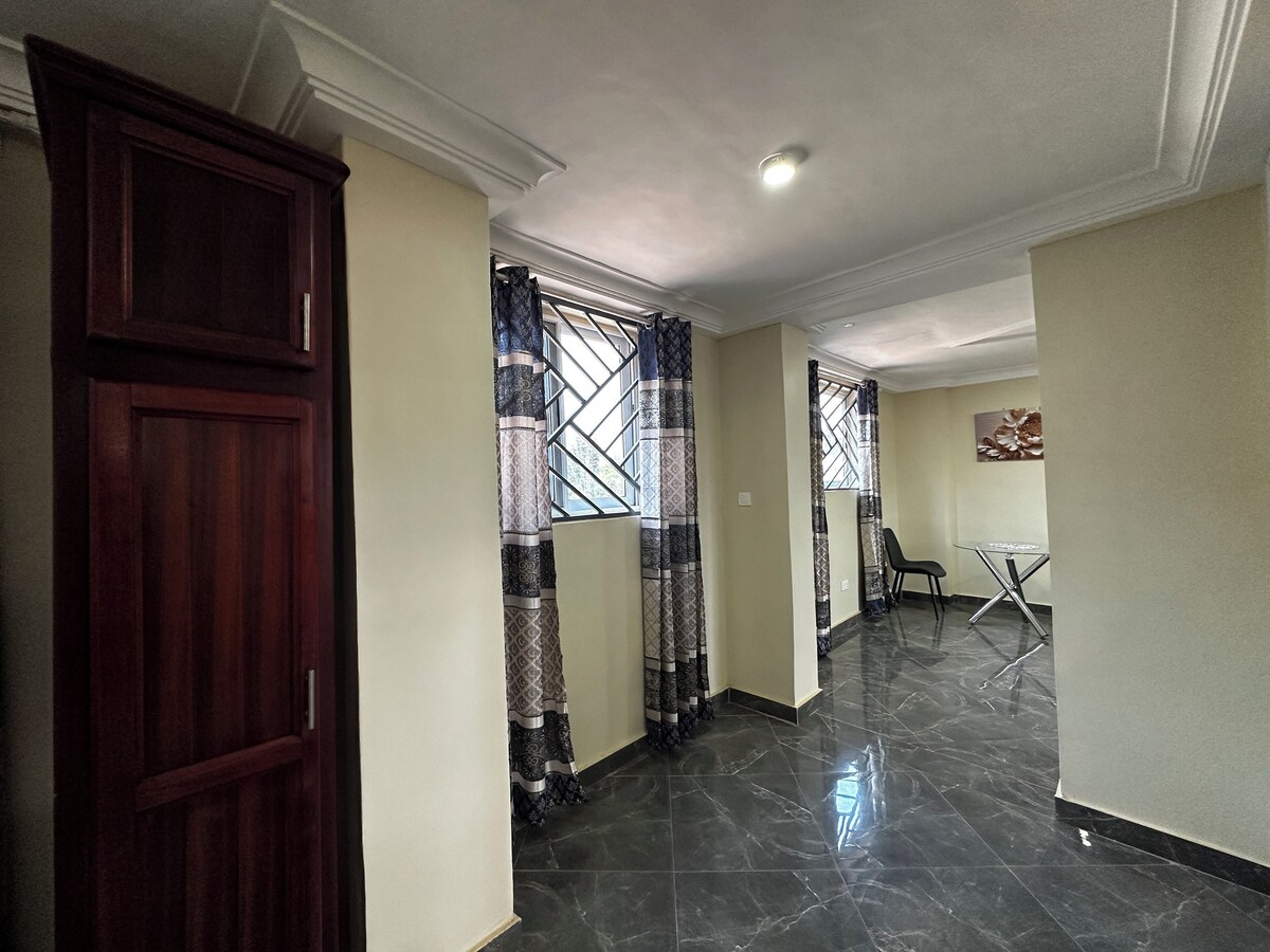 Rose Villa Suite F2 4