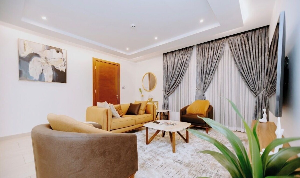 The Jewel Apartment  6