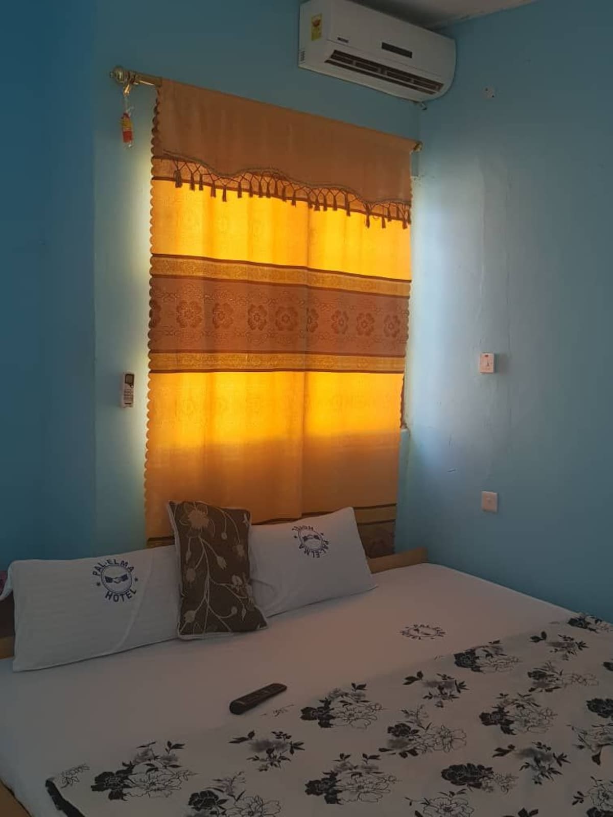 Pal-Elma Hotel